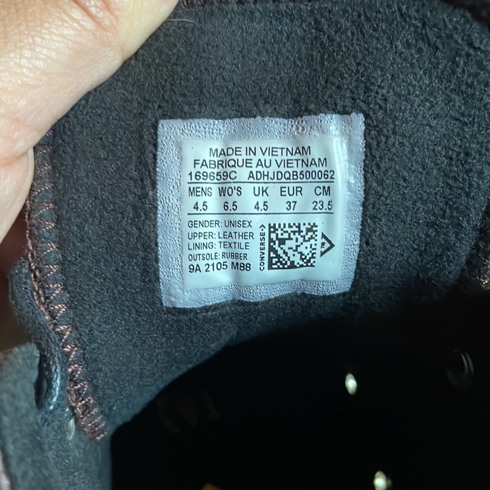 Leather Converse - Picture 3 of 5